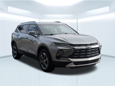 Used 2024 Chevrolet Blazer LT image 8