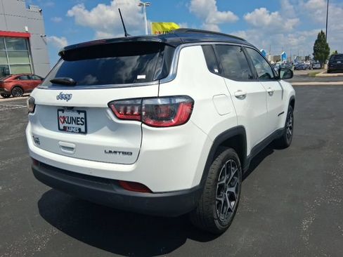 Used 2025 Jeep Compass Limited AWD/4WD image 10