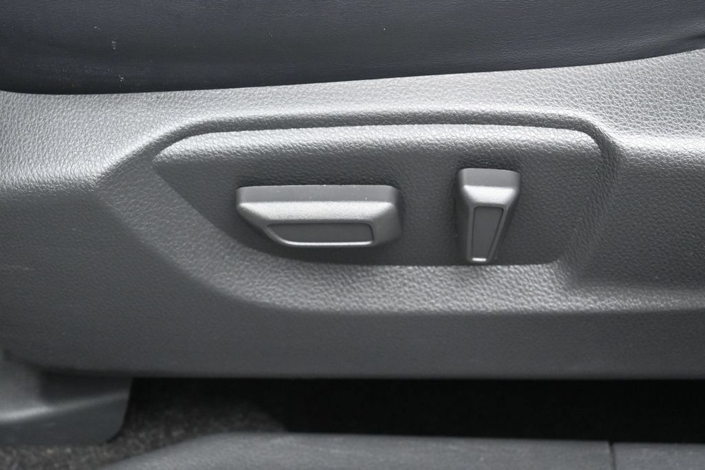 Used 2025 Mitsubishi Eclipse Cross SE AWD/4WD image 10