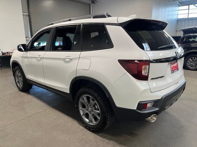 Used 2025 Honda Passport TrailSport image 5