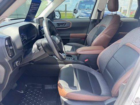 Certified 2023 Ford Bronco Sport Outer Banks w/ Tech Package AWD/4WD image 7