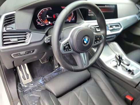 Used 2023 BMW X6 xDrive40i w/ M Sport Package AWD/4WD image 13