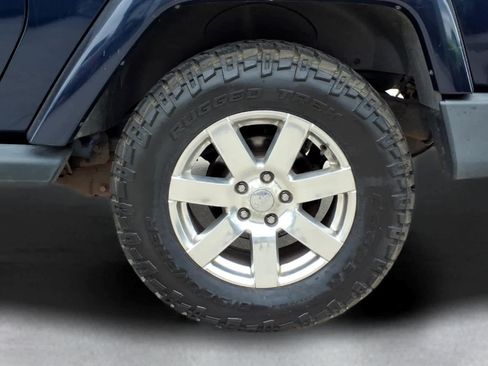 Used 2013 Jeep Wrangler Sahara w/ Connectivity Group AWD/4WD image 3