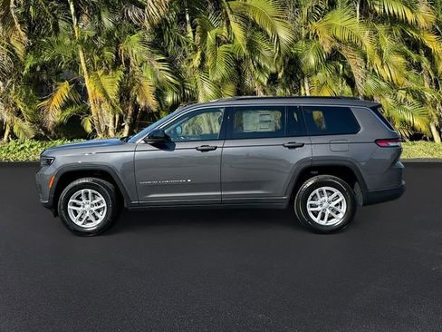 New 2025 Jeep Grand Cherokee L Laredo image 2