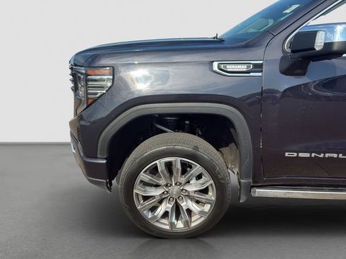 Used 2022 GMC Sierra 1500 Denali w/ Denali Reserve Package AWD/4WD image 10