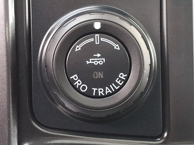 Used 2023 Ford F150 Lariat AWD/4WD image 24