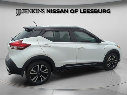 Certified 2019 Nissan Kicks SR w/ SR Premium Package image 7