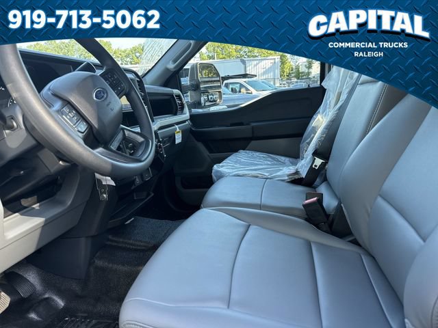 New 2026 Ford F550 4x4 Crew Cab image 21
