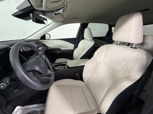 Used 2023 Lexus RX 350 FWD image 18