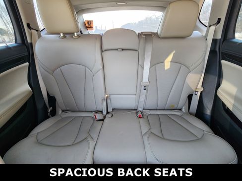 Used 2019 Buick Envision Essence image 7