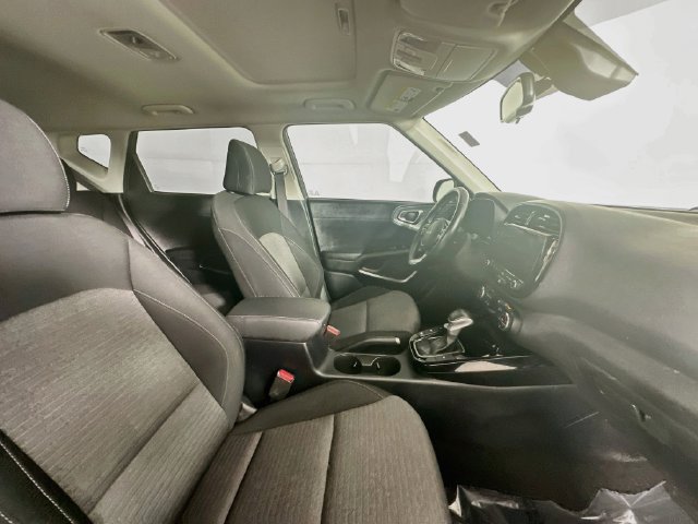 Used 2024 Kia Soul EX FWD image 27
