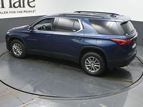 Used 2023 Chevrolet Traverse LT image 42