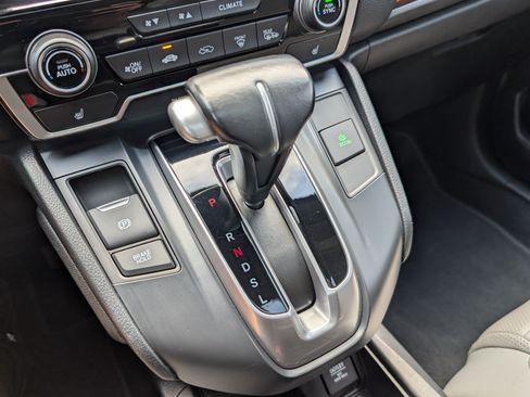 Used 2017 Honda CR-V Touring image 32
