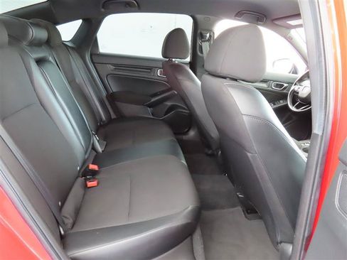 Used 2025 Honda Civic Sport image 27