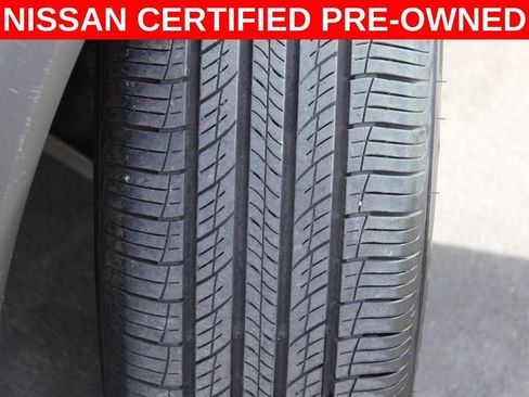 Certified 2022 Nissan Rogue SV image 14