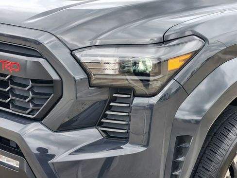 Certified 2024 Toyota Tacoma TRD Sport image 9