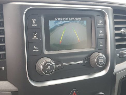 Used 2019 RAM 1500 Express w/ Express Value Package AWD/4WD image 21