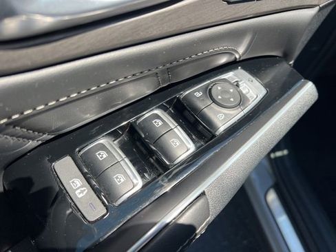 Certified 2024 Kia Sorento SX Prestige AWD/4WD image 35