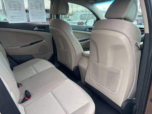 Used 2016 Hyundai Tucson SE w/ Option Group 02 image 13