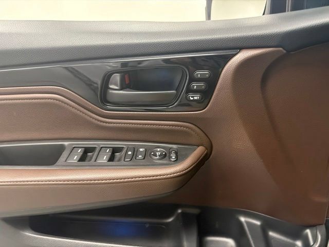 Used 2025 Honda Odyssey Touring image 31
