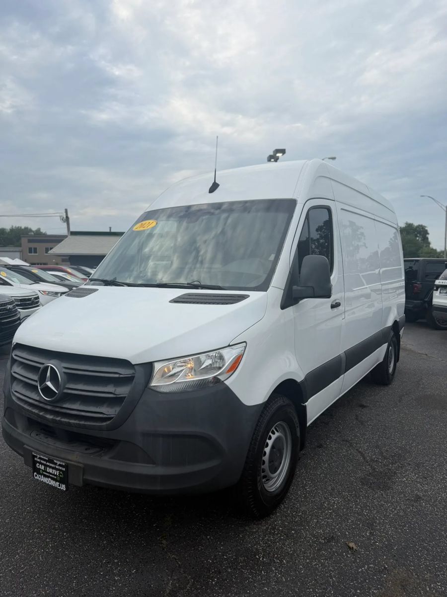 Used 2021 Mercedes-Benz Sprinter 2500 w/ Driver Convenience Package image 2