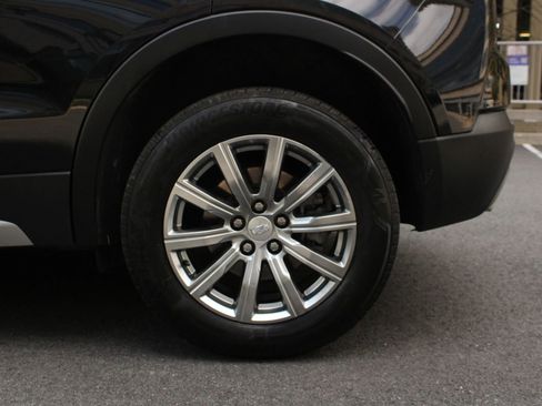 Used 2023 Cadillac XT4 Premium Luxury AWD/4WD image 10