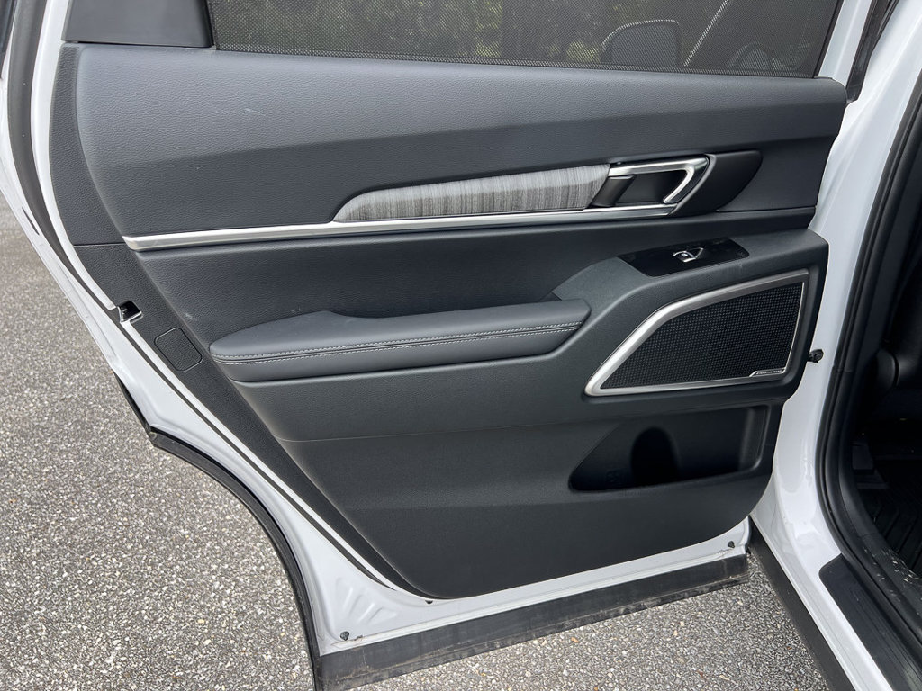 Certified 2025 Kia Telluride EX AWD/4WD image 32