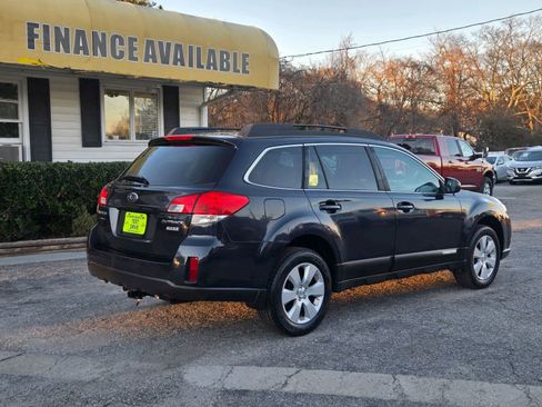 Used 2012 Subaru Outback 2.5i Premium image 3
