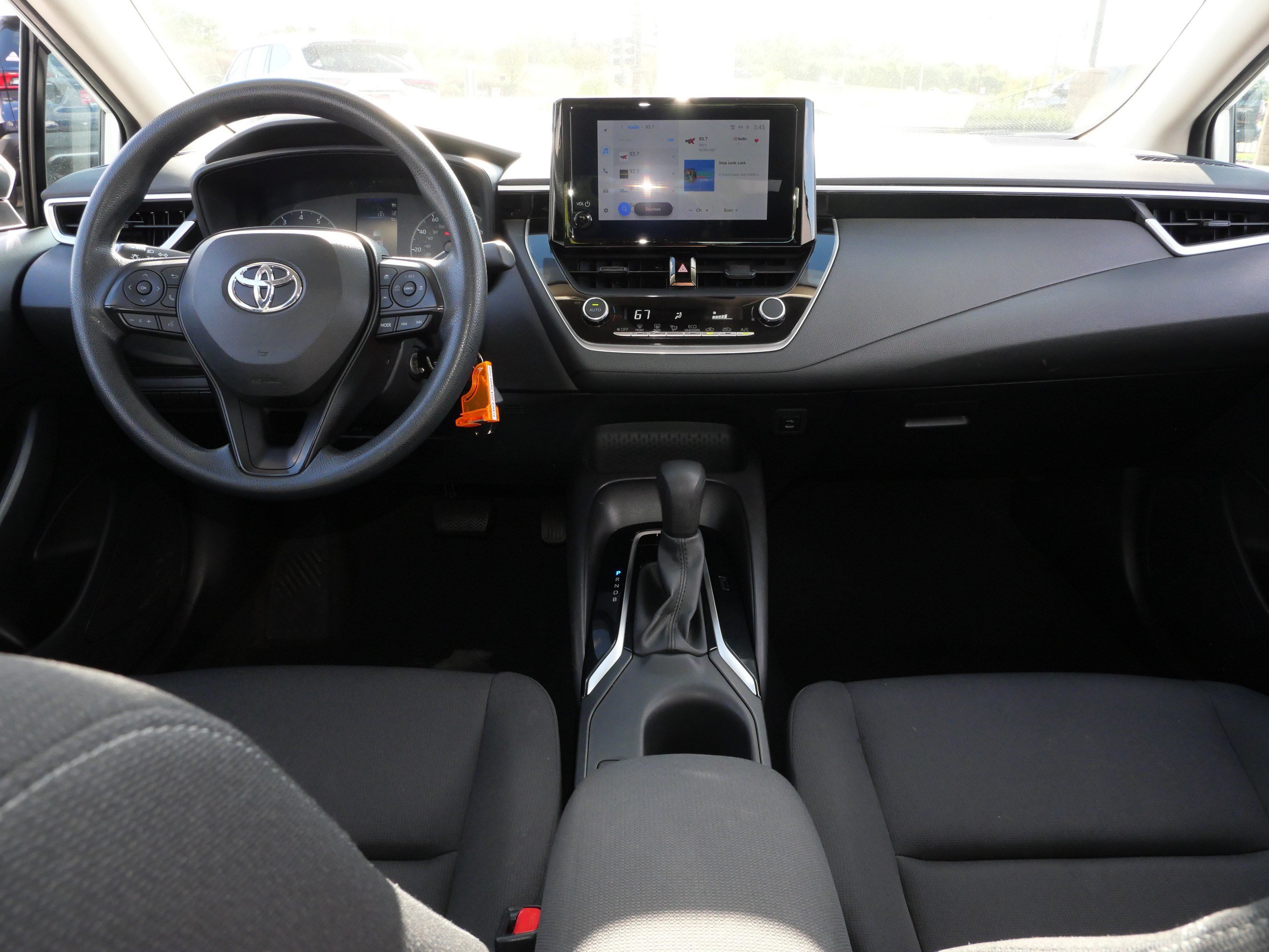 Certified 2024 Toyota Corolla LE FWD image 10