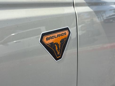 New 2026 Ford Bronco Badlands image 21