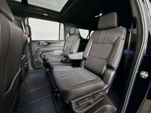 New 2026 Chevrolet Suburban RST w/ RST Capability Package AWD/4WD image 28