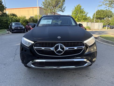 New 2025 Mercedes-Benz GLC 350e 4MATIC image 8
