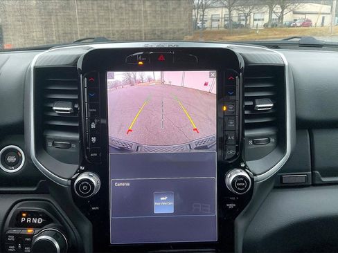 New 2026 RAM 1500 4x4 Crew Cab image 14