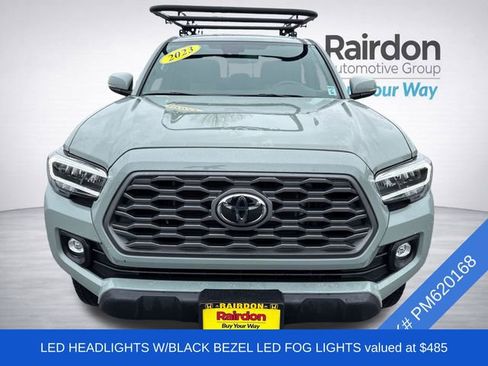 Used 2023 Toyota Tacoma TRD Off-Road w/ Black Out Package (TMS) image 2