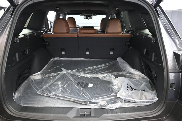 New 2026 Subaru Outback Touring XT AWD/4WD image 17