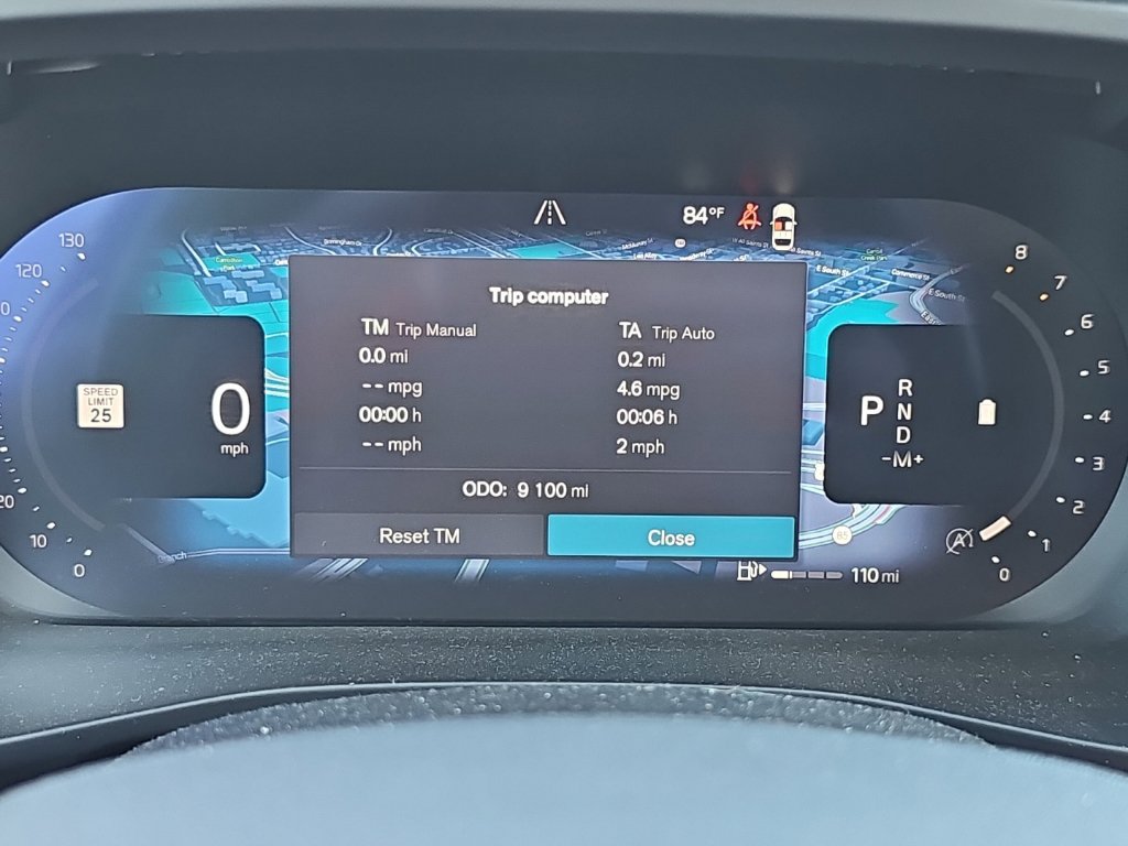 Used 2025 Volvo XC40 B5 Ultra w/ Climate Package AWD/4WD image 18