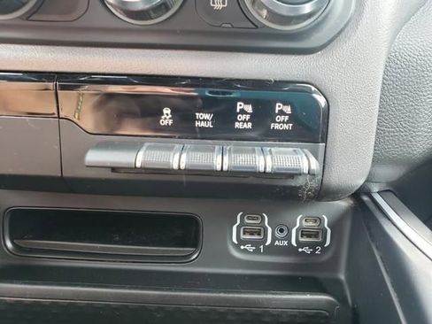 Used 2021 RAM 1500 Big Horn AWD/4WD image 21