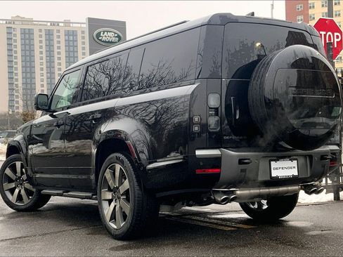 New 2026 Land Rover Defender 130 V8 AWD/4WD image 12