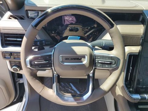 New 2026 GMC Yukon XL Denali w/ Denali Reserve Package AWD/4WD image 21