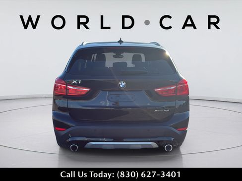 Used 2021 BMW X1 xDrive28i w/ Convenience Package AWD/4WD image 14