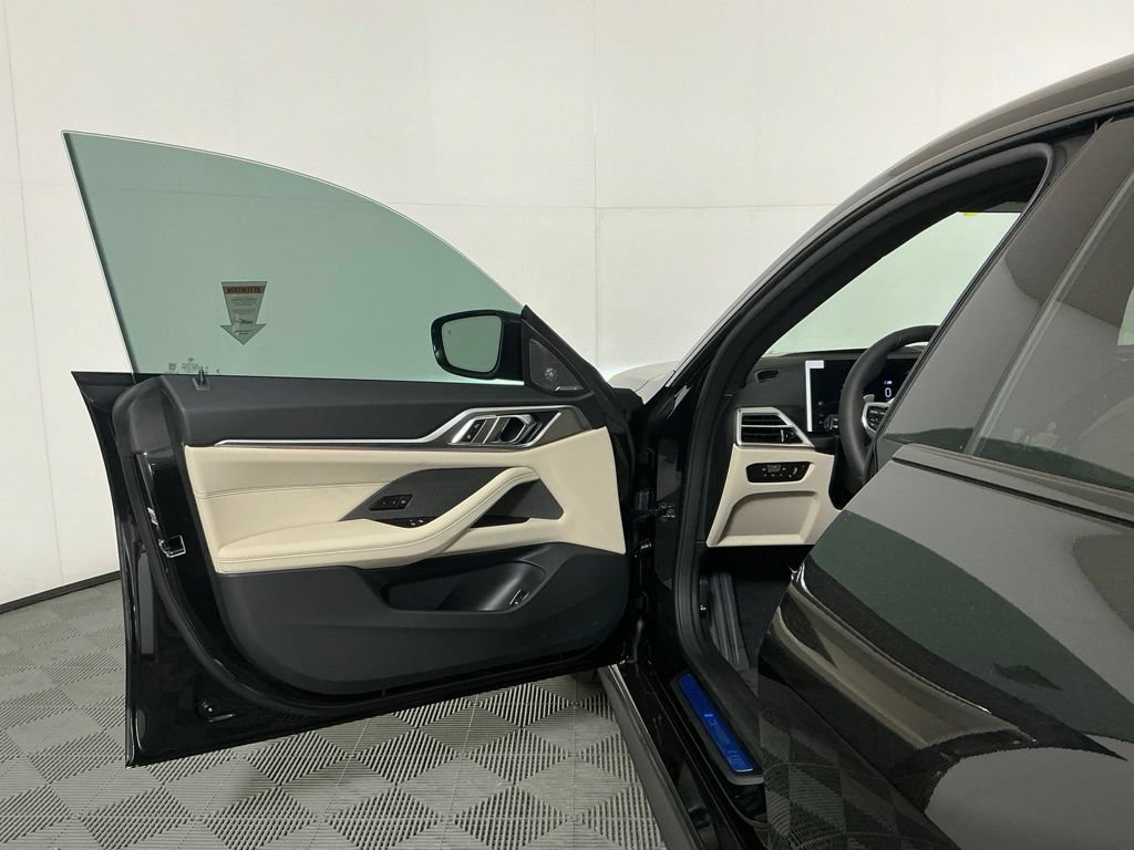 New 2026 BMW 430i w/ M Sport Package RWD image 21