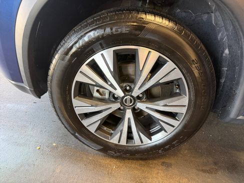 Used 2021 Nissan Rogue SV AWD/4WD image 31
