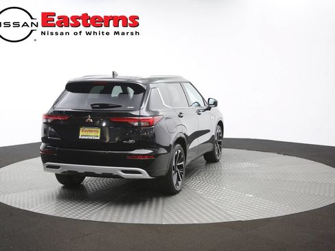 Used 2024 Mitsubishi Outlander SEL AWD/4WD image 42