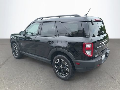 Used 2023 Ford Bronco Sport Outer Banks w/ Tech Package AWD/4WD image 6