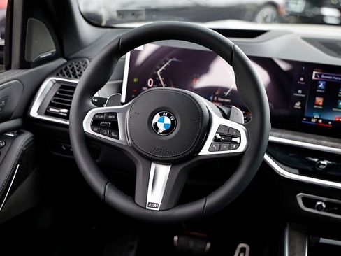 New 2026 BMW X5 xDrive40i w/ M Sport Package AWD/4WD image 28