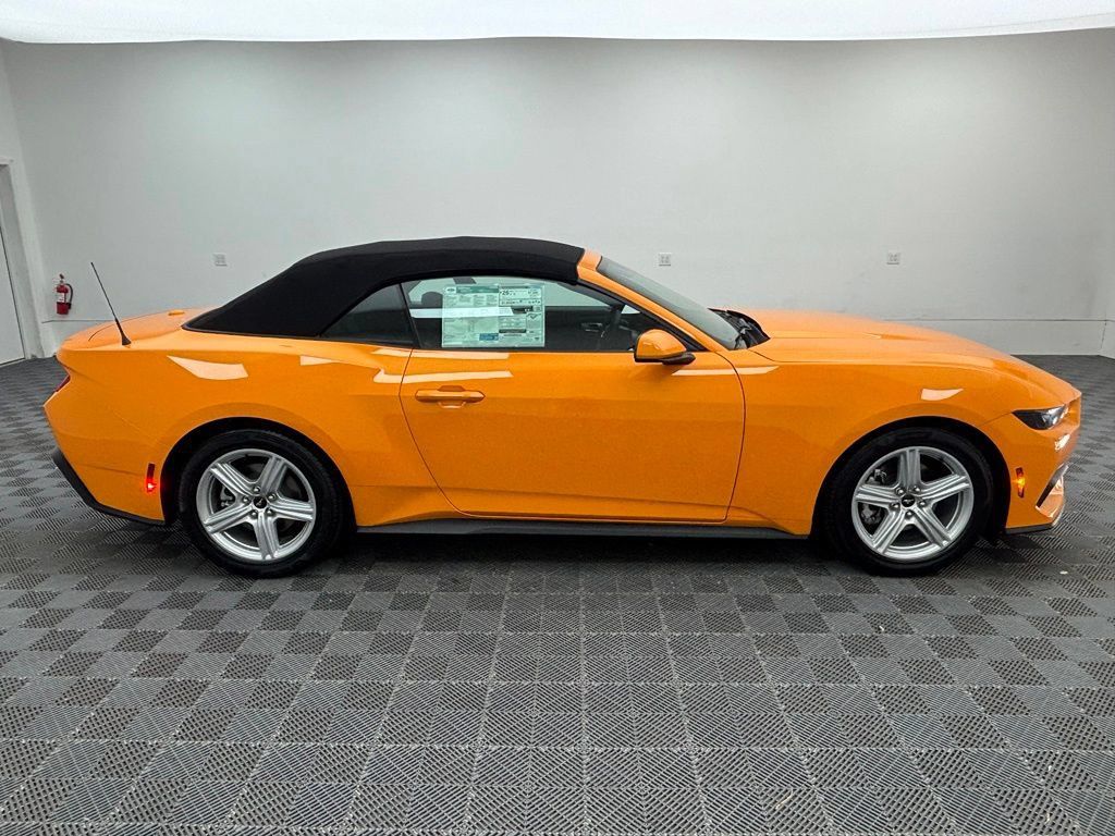 New 2026 Ford Mustang Convertible RWD image 4