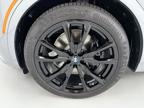 New 2026 BMW X7 xDrive40i w/ Executive Package image 29