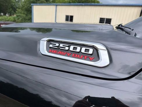 Used 2025 RAM 2500 Laramie AWD/4WD image 6