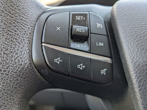 Used 2023 Ford Transit 350 XLT RWD image 25
