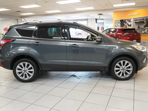 Used 2018 Ford Escape Titanium w/ Ford Safe & Smart Package AWD/4WD image 14